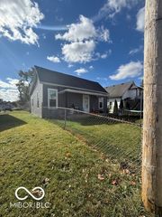 1637 Hoefgen Street, Indianapolis, IN 46203