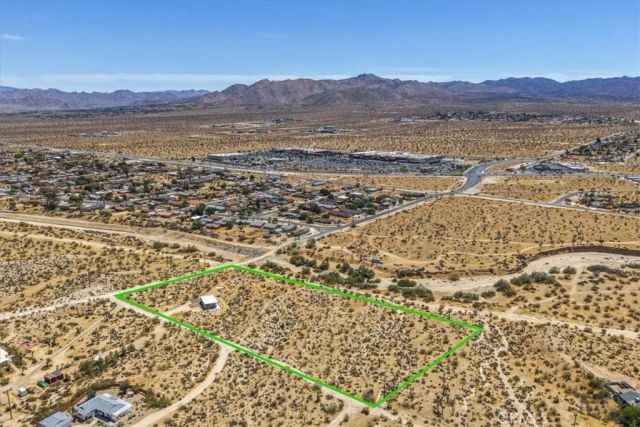 6250 Avalon, Yucca Valley, CA 92284