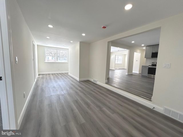 574 JULIANA DR, Vineland, NJ 08360