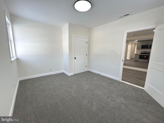 574 JULIANA DR, Vineland, NJ 08360