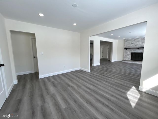 574 JULIANA DR, Vineland, NJ 08360