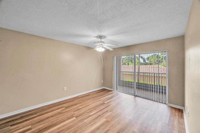 3614 NW Adriatic Lane, Jensen Beach, FL 34957