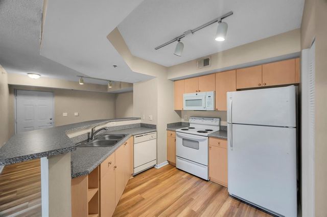 3614 NW Adriatic Lane, Jensen Beach, FL 34957