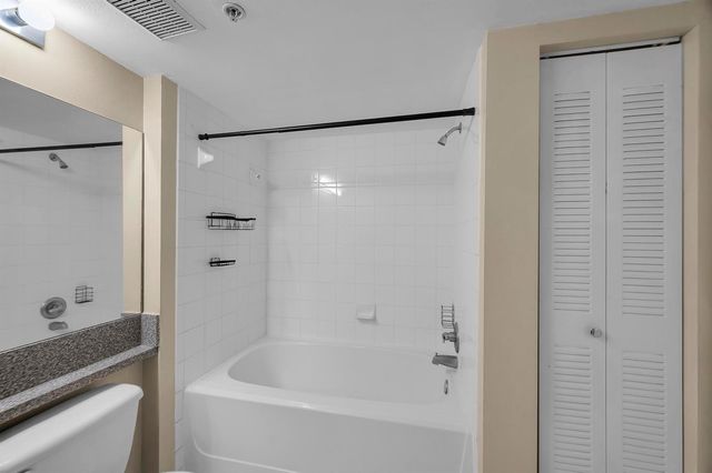 3614 NW Adriatic Lane, Jensen Beach, FL 34957