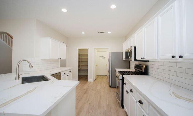 27131 Sunset Pines Drive, Spring, TX 77373