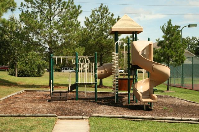 27131 Sunset Pines Drive, Spring, TX 77373