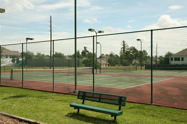 27131 Sunset Pines Drive, Spring, TX 77373