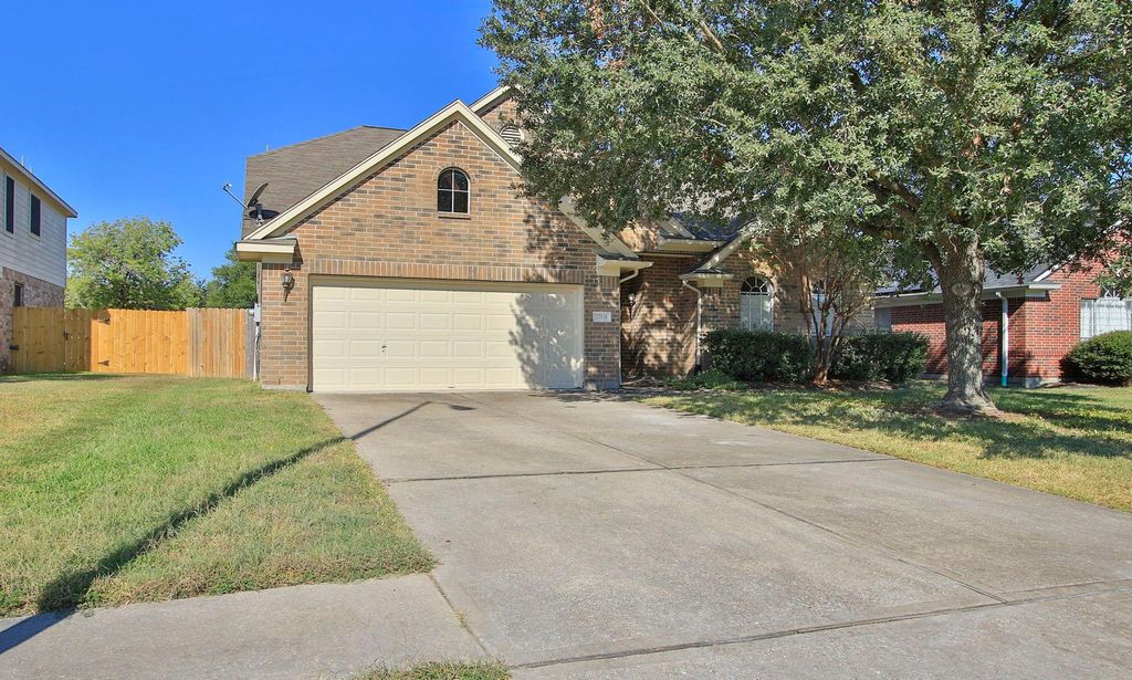 27131 Sunset Pines Drive, Spring, TX 77373