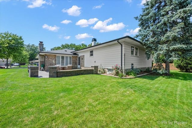 8535 Harvest Lane, Darien, IL 60561