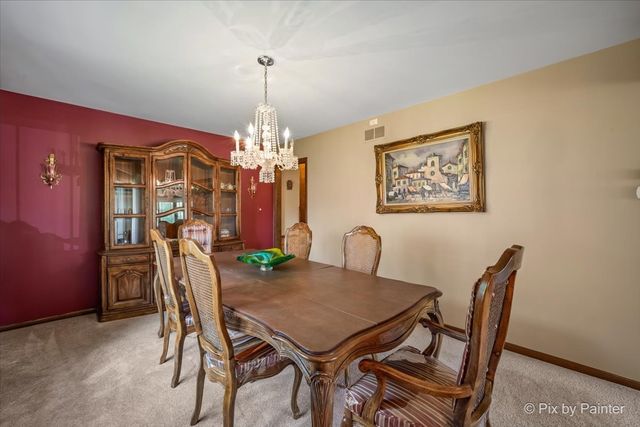 8535 Harvest Lane, Darien, IL 60561