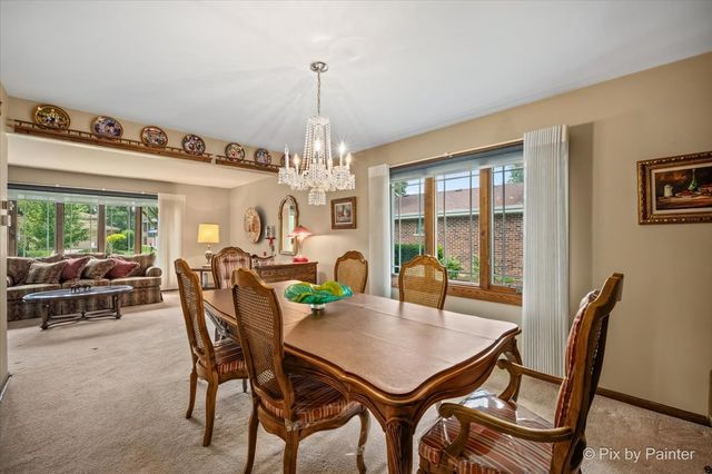8535 Harvest Lane, Darien, IL 60561