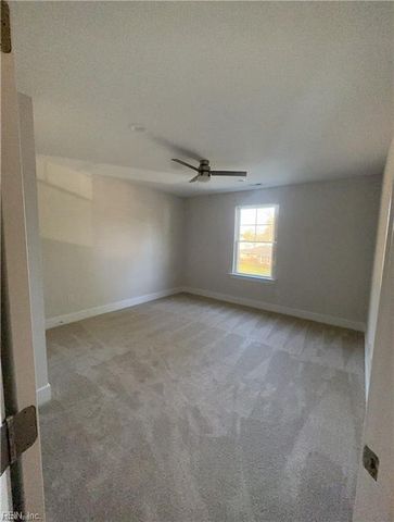 166 Luanita LN, Newport News, VA 23606