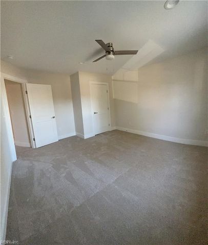 166 Luanita LN, Newport News, VA 23606