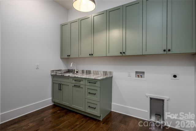 58 Blackgum Court, Hendersonville, NC 28739