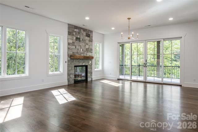 58 Blackgum Court, Hendersonville, NC 28739