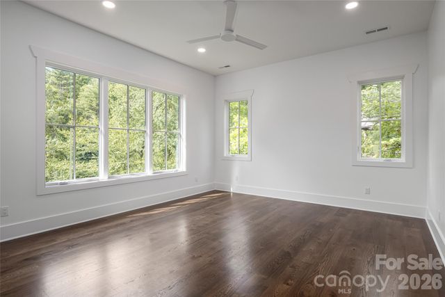 58 Blackgum Court, Hendersonville, NC 28739