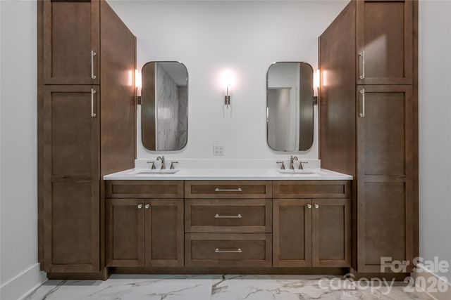 58 Blackgum Court, Hendersonville, NC 28739