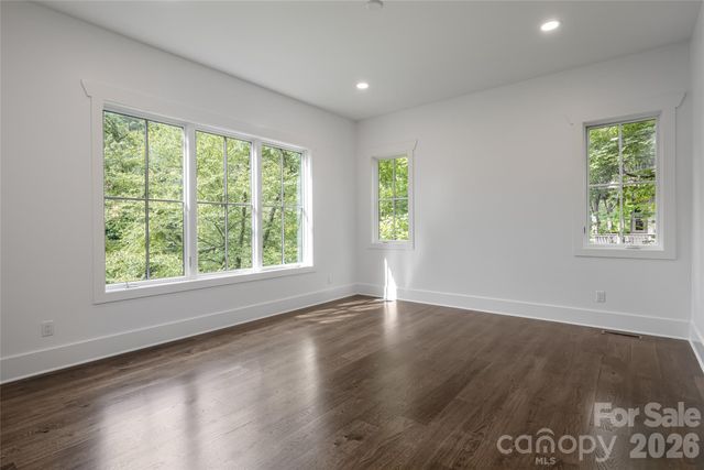 58 Blackgum Court, Hendersonville, NC 28739