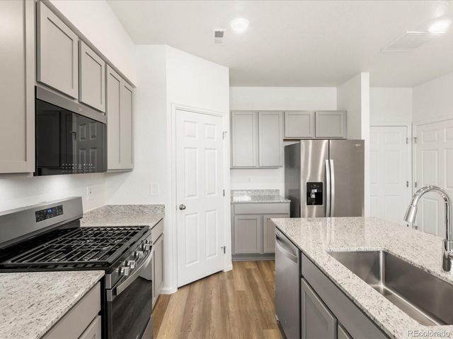 1620 Riverplace Drive 3, Windsor, CO 80550