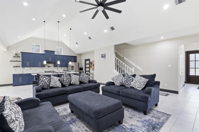 16709 W Rayburn Drive, Conroe, TX 77302