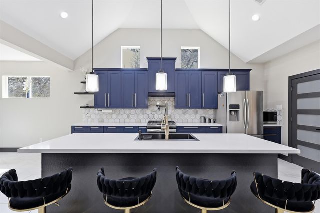 16709 W Rayburn Drive, Conroe, TX 77302