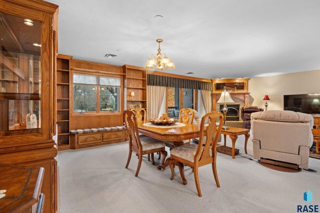 4204 S Minnesota Ave Avenue 103, Sioux Falls, SD 57105