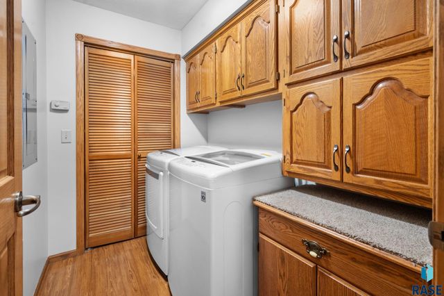 4204 S Minnesota Ave Avenue 103, Sioux Falls, SD 57105