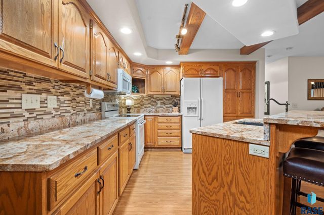 4204 S Minnesota Ave Avenue 103, Sioux Falls, SD 57105