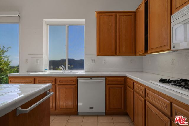 1492 Paseo De Oro, Los Angeles, CA 90272