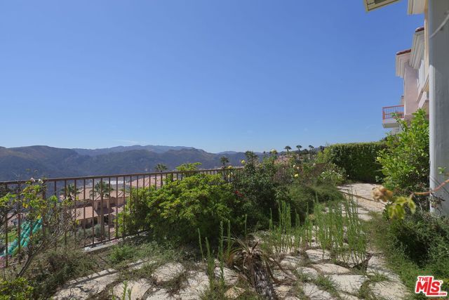 1492 Paseo De Oro, Los Angeles, CA 90272