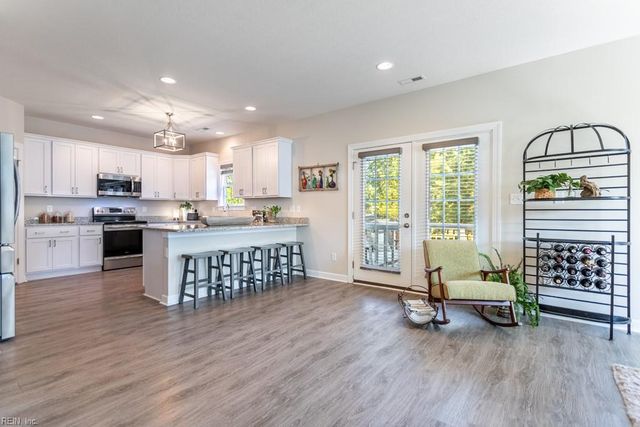 605 Wildey RD, Seaford, VA 23696