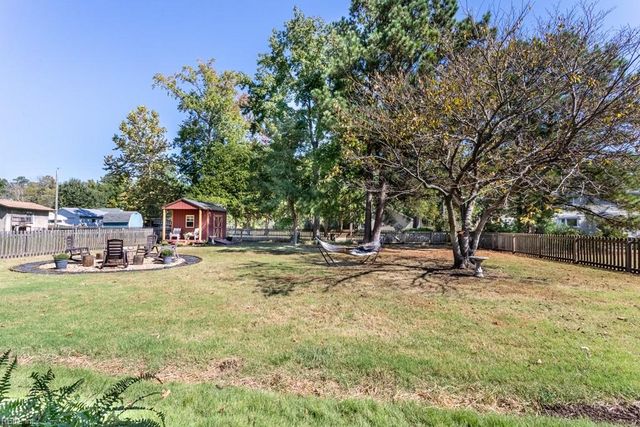 605 Wildey RD, Seaford, VA 23696