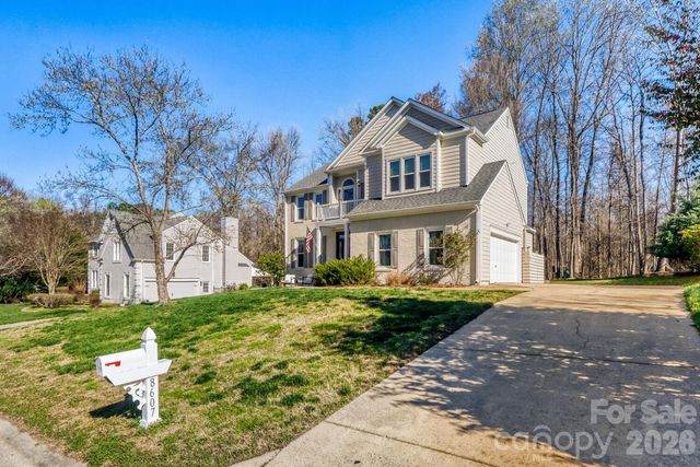 8607 Forest Shadow Circle, Cornelius, NC 28031