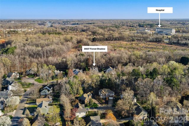 8607 Forest Shadow Circle, Cornelius, NC 28031