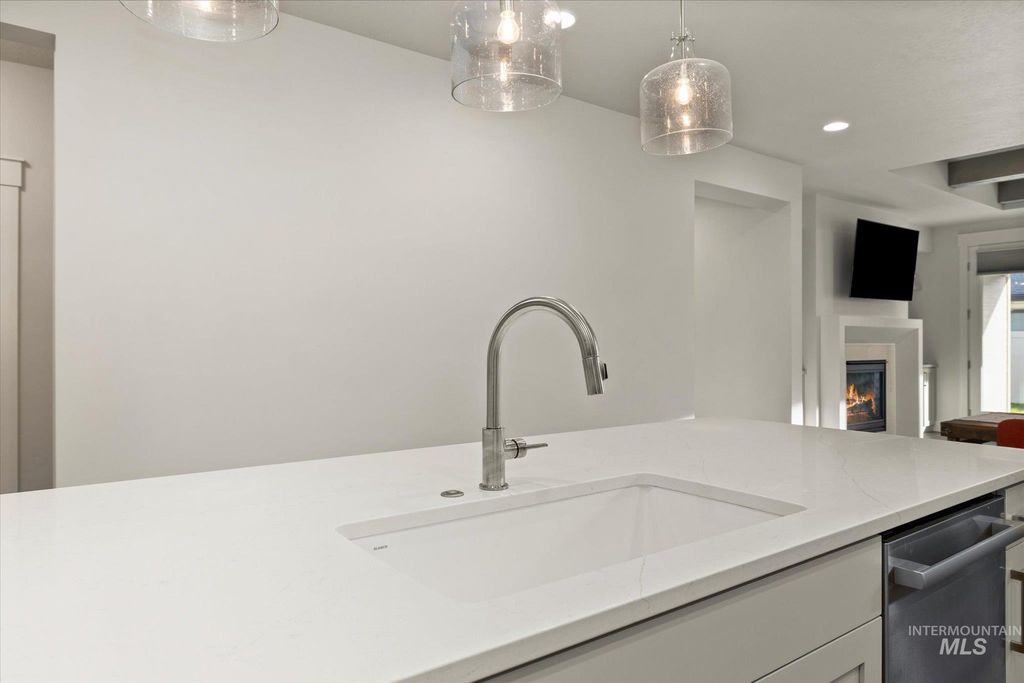 6318 S Utmost Ln, Meridian, ID 83642 photo 16