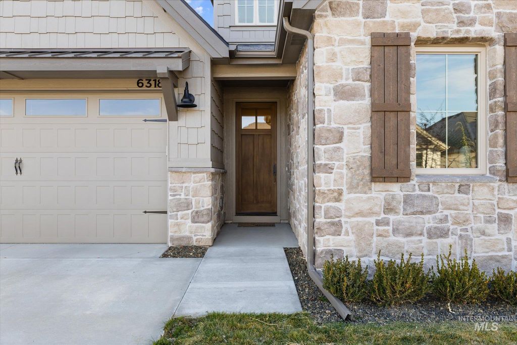 6318 S Utmost Ln, Meridian, ID 83642 photo 3