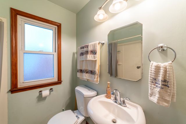 17949 Escanaba Avenue, Lansing, IL 60438