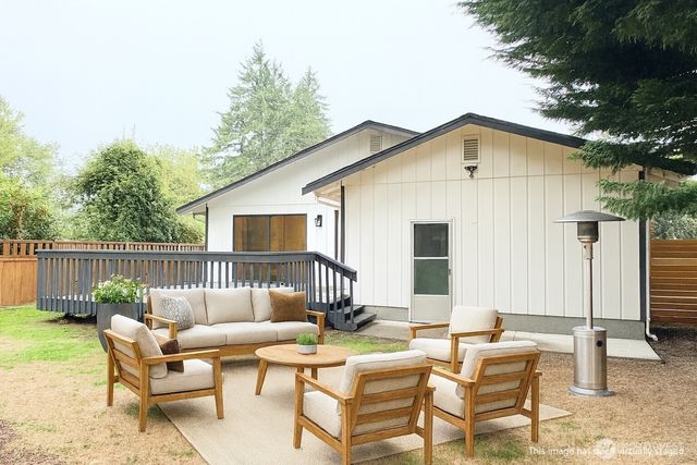 9025 E E Street, Tacoma, WA 98445