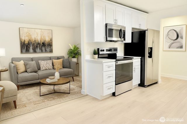 9025 E E Street, Tacoma, WA 98445