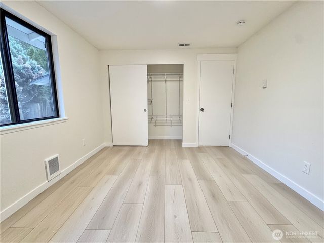 9025 E E Street, Tacoma, WA 98445