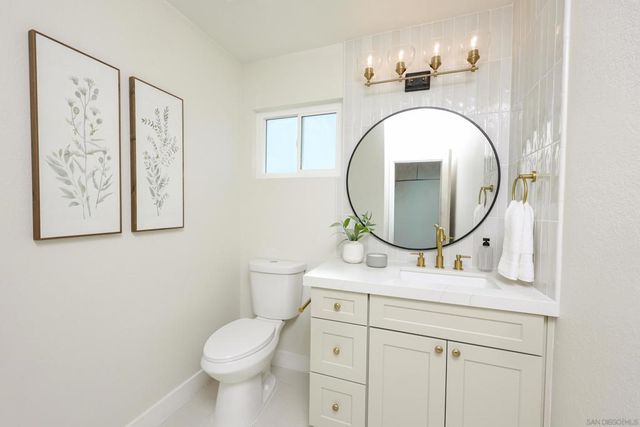 658 660 Santa Fe Dr., Encinitas, CA 92024