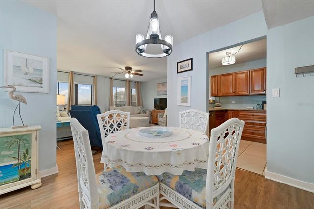 2901 26TH STREET W 303, Bradenton, FL 34205