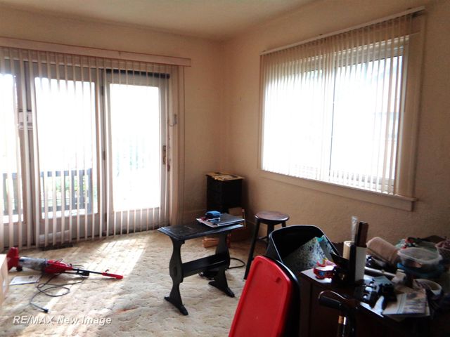 1516 Bay Street, Saginaw, MI 48602