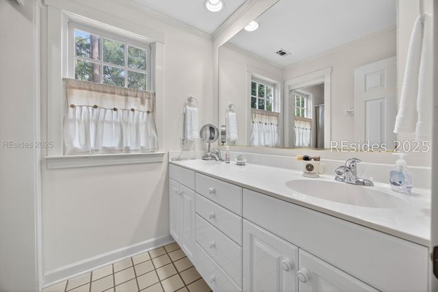 21 Widewater Rd, Hilton Head Island, SC 29926