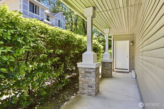 6699 SE Cougar Mountain Way, Bellevue, WA 98006