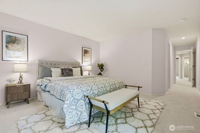 6699 SE Cougar Mountain Way, Bellevue, WA 98006