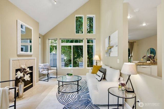 6699 SE Cougar Mountain Way, Bellevue, WA 98006