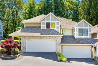 6699 SE Cougar Mountain Way, Bellevue, WA 98006