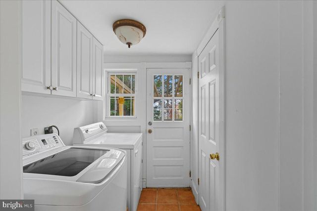 877 W LOMBARD ST, Baltimore, MD 21201