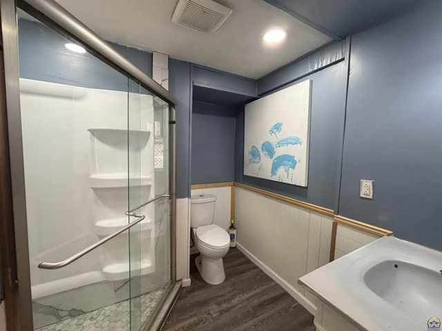 611 SW Fillmore ST, Topeka, KS 66606